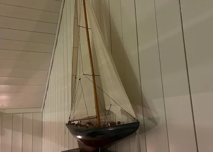 Roaldspiren 住宿加早餐酒店