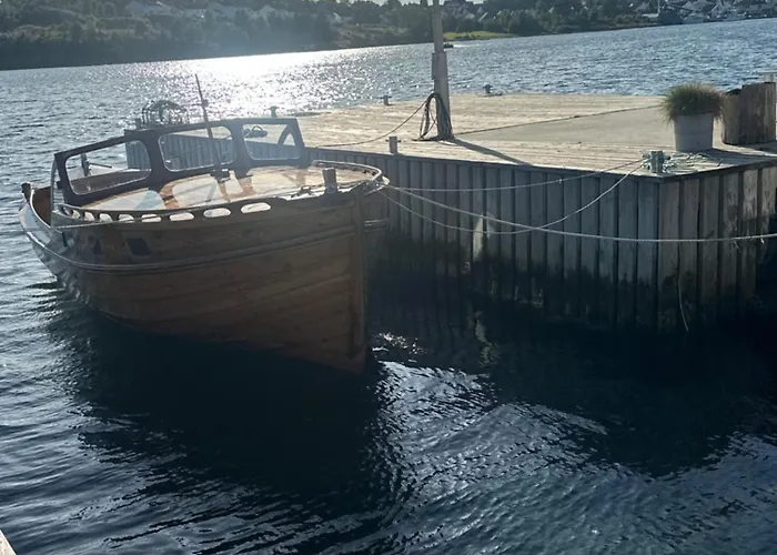 住宿加早餐酒店 Roaldspiren 3*